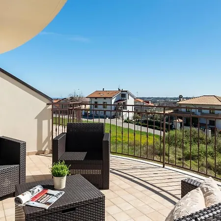 Dimora Lella - Yourplace Abruzzo アパート